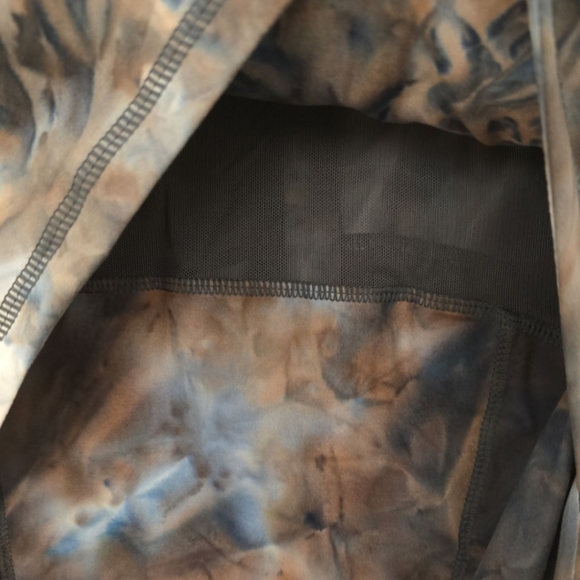 Woman’s Tie Dye Yoga Fitted Jacket - Picture 8 of 9